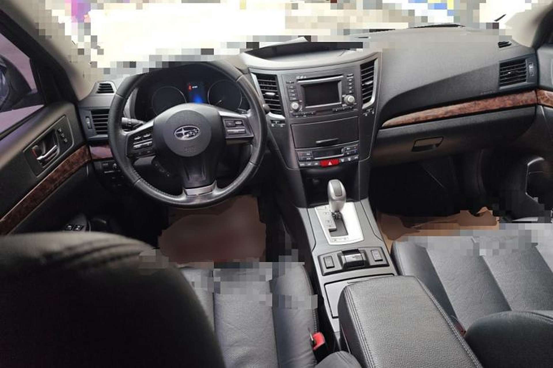 Used Subaru Legacy 2013 2.5i-X Luxury Edition Center Console