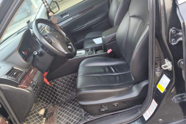 Used Subaru Legacy 2013 2.5i-X Luxury Edition Left Front Seat