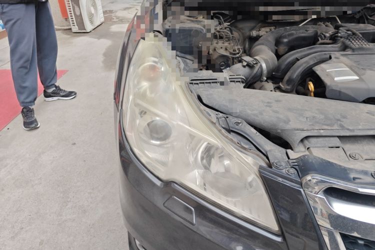 Used Subaru Legacy 2013 2.5i-X Luxury Edition Right Front Headlight