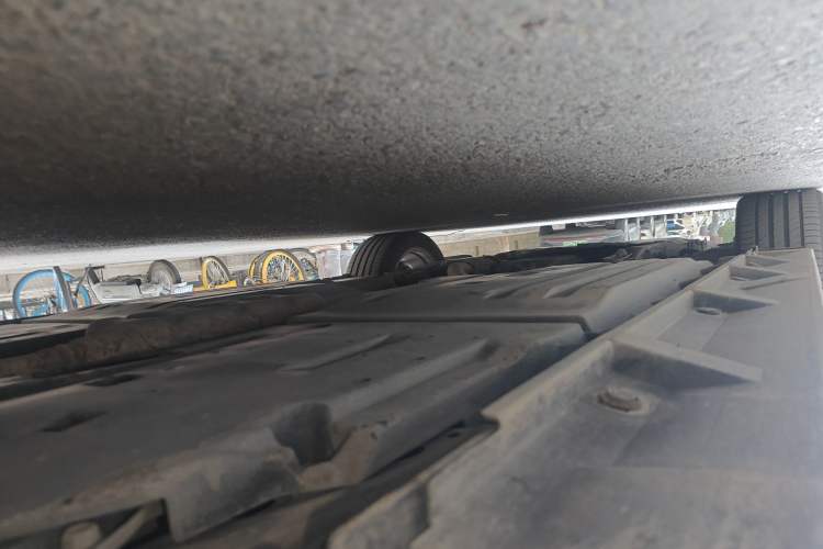 Used Subaru Legacy 2016 2.5i All-Wheel-Drive Glory Edition Chassis Rear Left