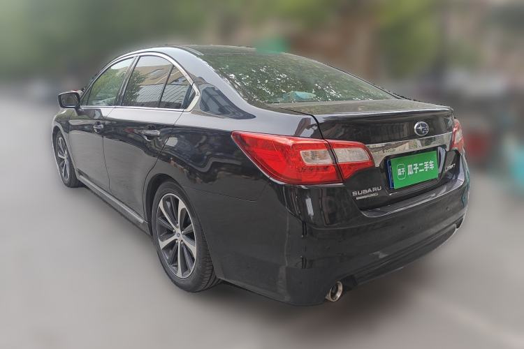 Used Subaru Legacy 2016 2.5i All-Wheel-Drive Glory Edition Exterior 3