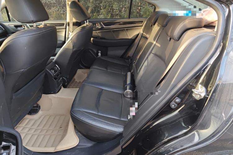 Used Subaru Legacy 2016 2.5i All-Wheel-Drive Glory Edition Left Rear Seat