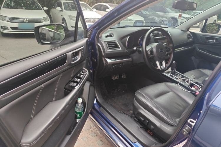 Used Subaru Legacy 2016 2.5i All-Wheel-Drive Glory Edition Driver Seat