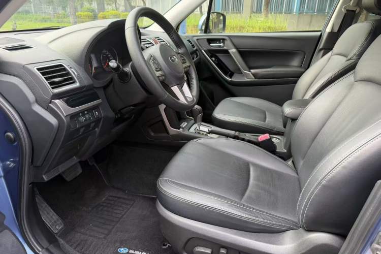 Used Subaru Legacy 2016 2.5i All-Wheel-Drive Glory Edition Interior 3