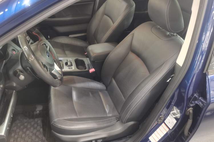 Used Subaru Legacy 2016 2.5i All-Wheel-Drive Glory Edition Interior 5