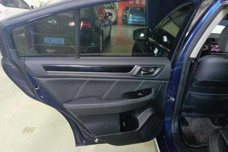Used Subaru Legacy 2016 2.5i All-Wheel-Drive Glory Edition Left Rear Door Interior
