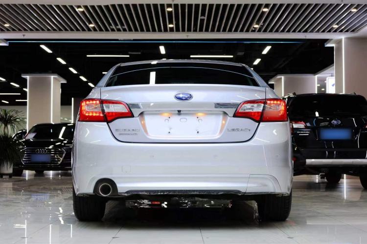 Used Subaru Legacy 2016 2.5i All-Wheel-Drive Glory Edition Exterior 6