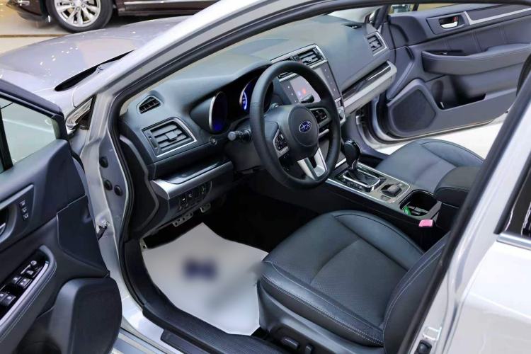 Used Subaru Legacy 2016 2.5i All-Wheel-Drive Glory Edition Interior 1