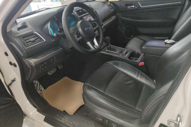 Used Subaru Legacy 2016 2.5i All-Wheel-Drive Glory Edition Driver Seat