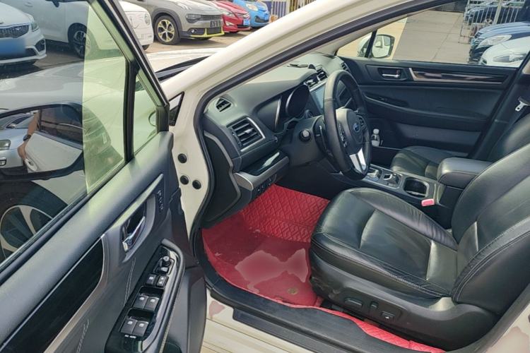 Used Subaru Legacy 2016 2.5i All-Wheel-Drive Glory Edition Driver Seat