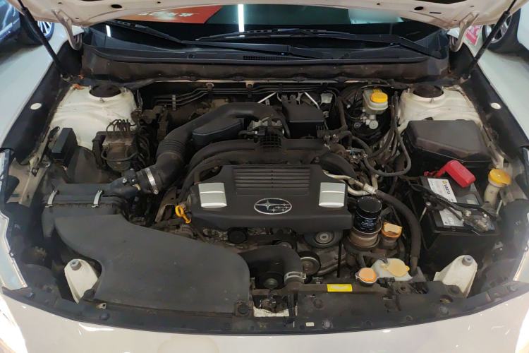 Used Subaru Legacy 2016 2.5i All-Wheel-Drive Glory Edition Engine Bay