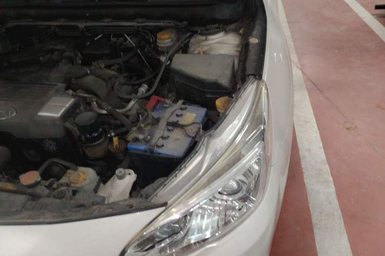 Used Subaru Legacy 2016 2.5i All-Wheel-Drive Fashion Edition Engine Bay Left