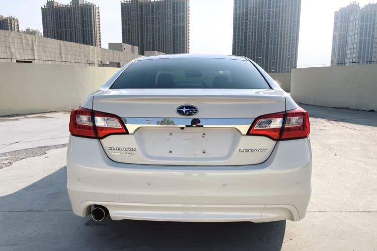 Used Subaru Legacy 2016 2.5i All-Wheel-Drive Glory Edition Exterior 5