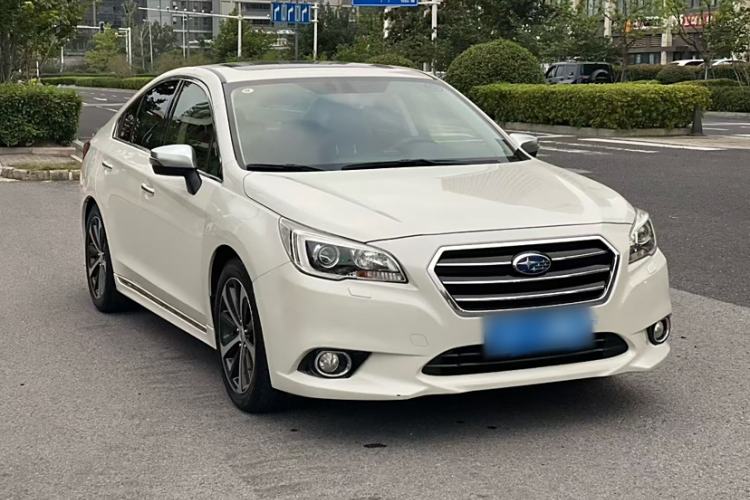 Used Subaru Legacy 2016 2.5i All-Wheel-Drive Glory Edition Exterior 5