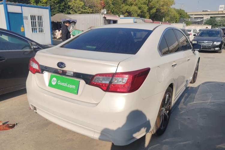 Used Subaru Legacy 2016 2.5i All-Wheel-Drive Glory Edition Exterior 5