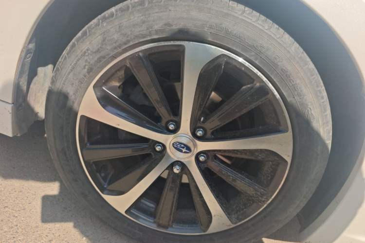 Used Subaru Legacy 2016 2.5i All-Wheel-Drive Glory Edition Exterior 7