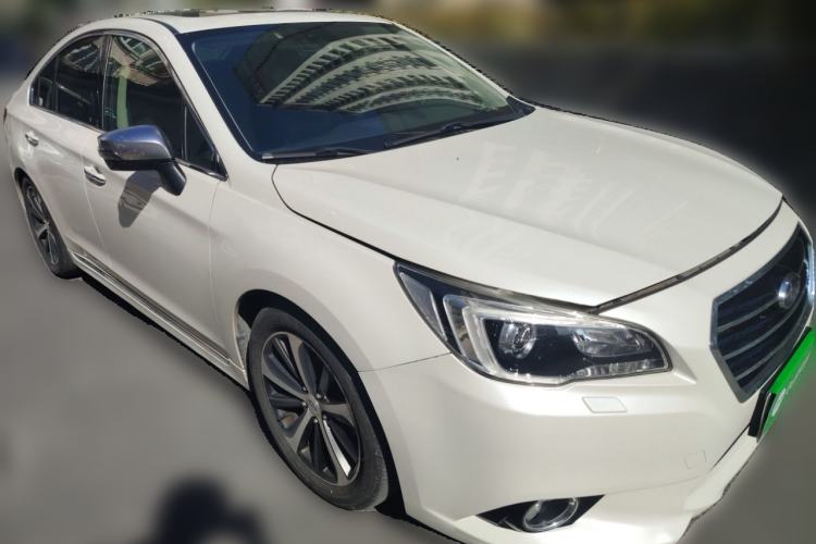 Used Subaru Legacy 2016 2.5i All-Wheel-Drive Glory Edition Front Right 45 Deg