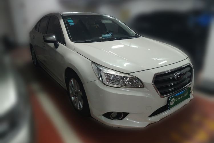 Used Subaru Legacy 2016 2.5i All-Wheel-Drive Fashion Edition Front Right 45 Deg