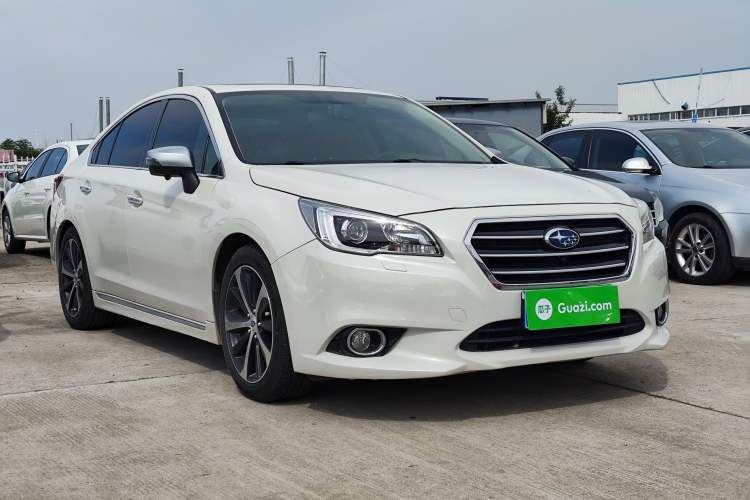 Used Subaru Legacy 2016 2.5i All-Wheel-Drive Glory Edition Front Right 45 Deg