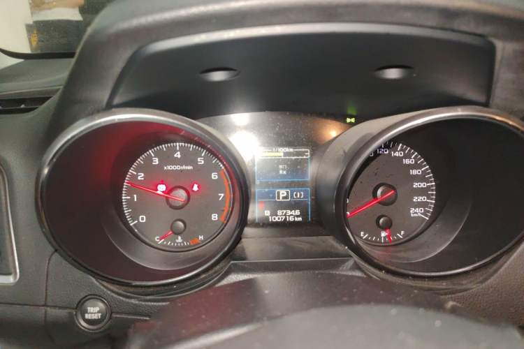 Used Subaru Legacy 2016 2.5i All-Wheel-Drive Fashion Edition Instrument Cluster