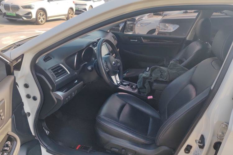 Used Subaru Legacy 2016 2.5i All-Wheel-Drive Glory Edition Interior 3