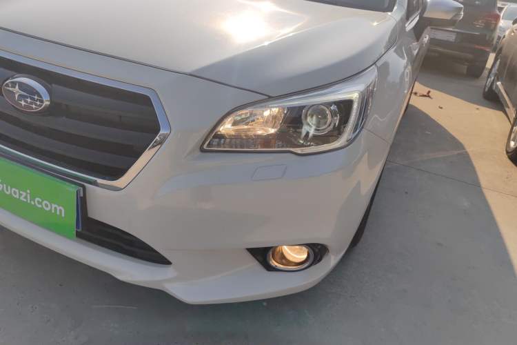 Used Subaru Legacy 2016 2.5i All-Wheel-Drive Glory Edition Left Front Headlight