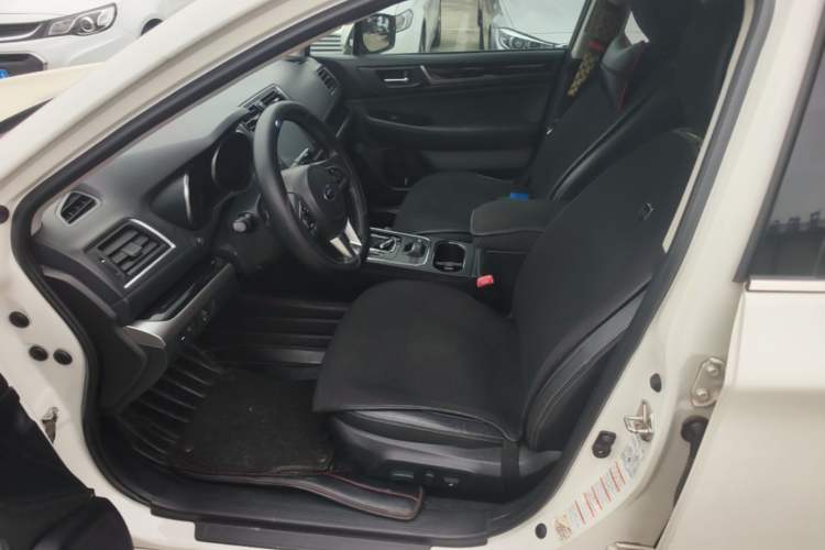 Used Subaru Legacy 2016 2.5i All-Wheel-Drive Glory Edition Left Front Seat