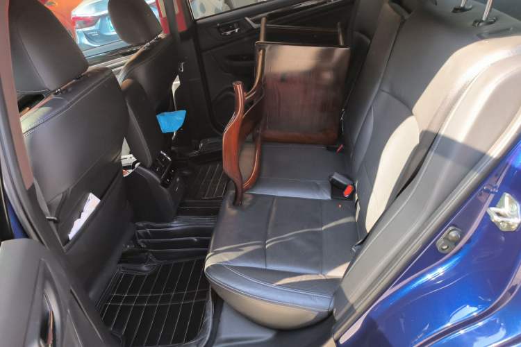 Used Subaru Legacy 2016 2.5i All-Wheel-Drive Glory Edition Left Rear Seat