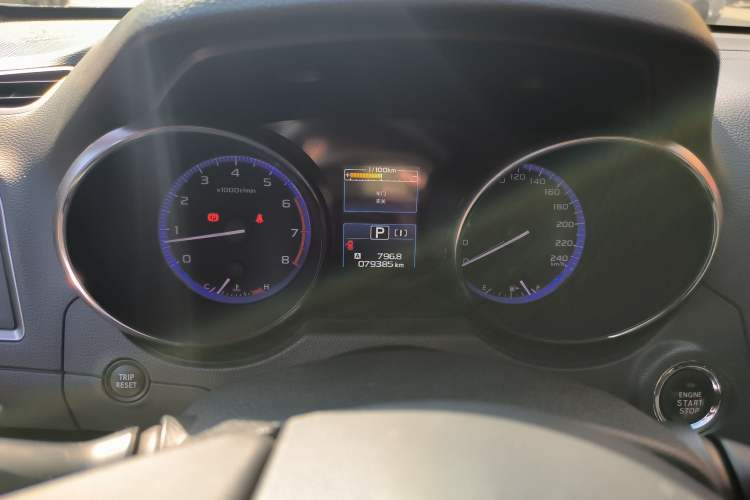 Used Subaru Legacy 2016 2.5i All-Wheel-Drive Glory Edition Odometer Close Up