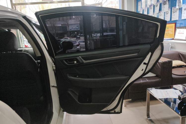 Used Subaru Legacy 2016 2.5i All-Wheel-Drive Glory Edition Right Rear Door Interior