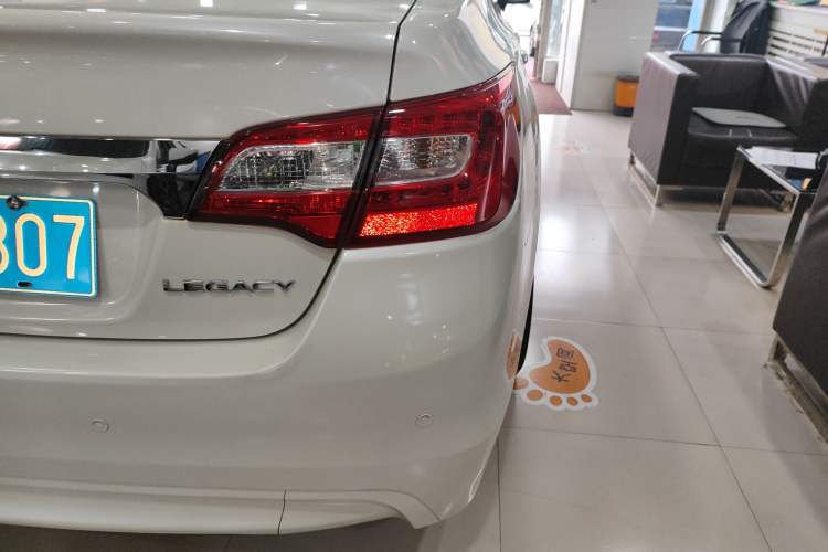 Used Subaru Legacy 2016 2.5i All-Wheel-Drive Glory Edition Right Rear Taillight