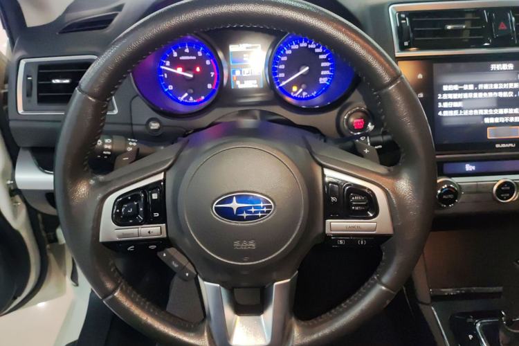 Used Subaru Legacy 2016 2.5i All-Wheel-Drive Glory Edition Steering Wheel
