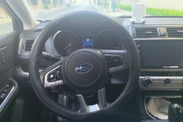 Used Subaru Legacy 2016 2.5i All-Wheel-Drive Glory Edition Steering Wheel