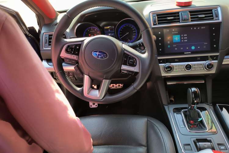 Used Subaru Legacy 2016 2.5i All-Wheel-Drive Glory Edition Steering Wheel
