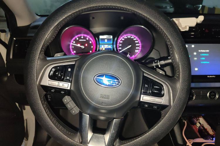 Used Subaru Legacy 2016 2.5i All-Wheel-Drive Glory Edition Steering Wheel