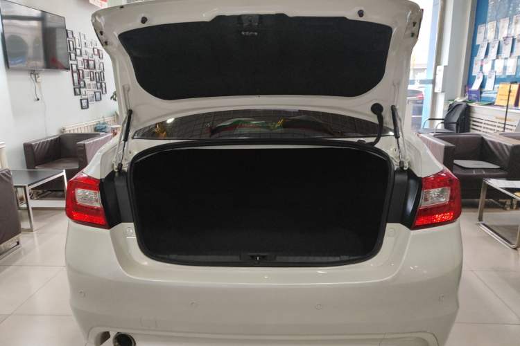 Used Subaru Legacy 2016 2.5i All-Wheel-Drive Glory Edition Trunk