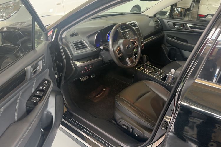 Used Subaru Legacy 2017 2.5i All-Wheel-Drive Prestige Edition EyeSight Interior 1