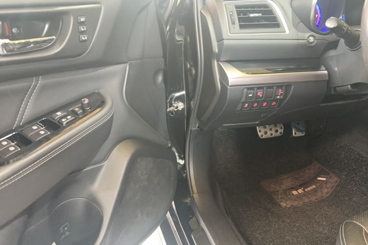Used Subaru Legacy 2017 2.5i All-Wheel-Drive Prestige Edition EyeSight Interior 5