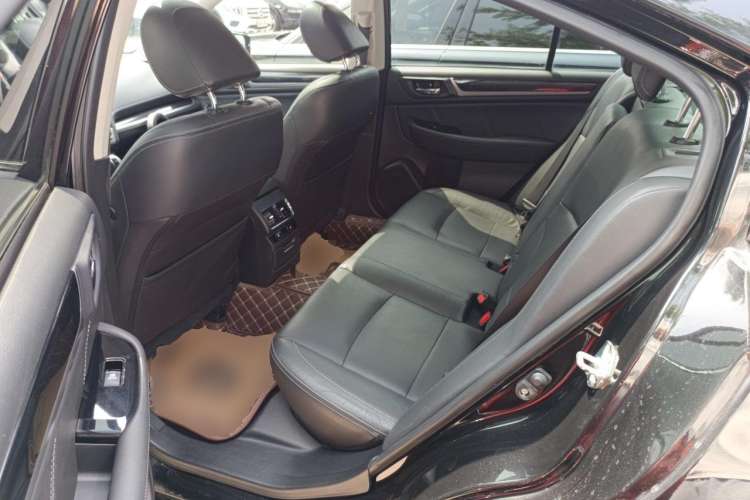 Used Subaru Legacy 2017 2.5i All-Wheel-Drive Glory Edition Left Rear Seat