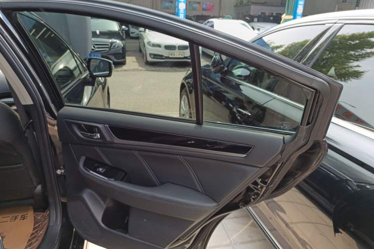 Used Subaru Legacy 2017 2.5i All-Wheel-Drive Glory Edition Right Rear Door Interior