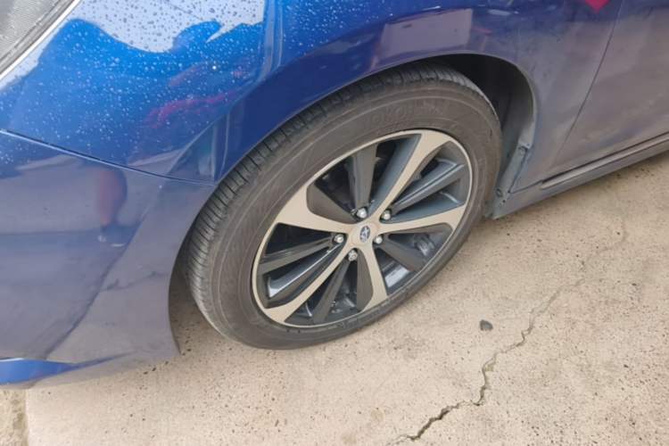 Used Subaru Legacy 2017 2.5i All-Wheel-Drive Prestige Edition EyeSight Exterior 3
