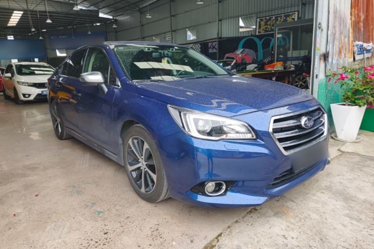 Used Subaru Legacy 2017 2.5i All-Wheel-Drive Prestige Edition EyeSight Front Right 45 Deg