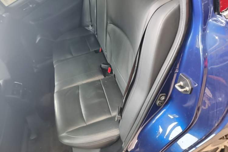 Used Subaru Legacy 2017 2.5i All-Wheel-Drive Prestige Edition EyeSight Left Rear Seat