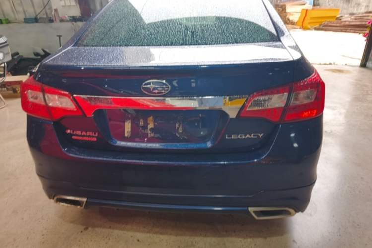 Used Subaru Legacy 2017 2.5i All-Wheel-Drive Prestige Edition EyeSight Trunk