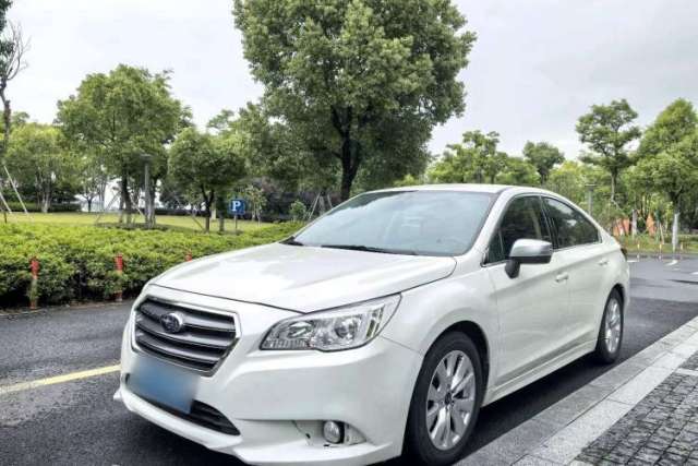 Used Subaru Legacy 2017 2.5i All-Wheel-Drive Fashion Edition