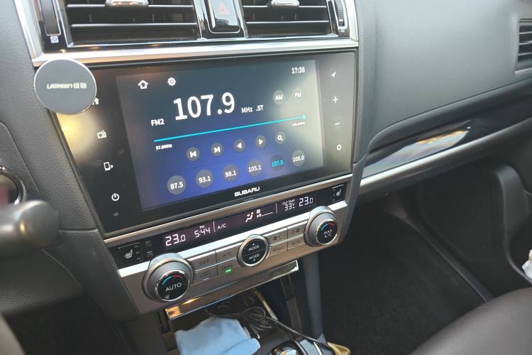 Used Subaru Legacy 2017 2.5i All-Wheel-Drive Prestige Edition EyeSight Audio And AC Panel