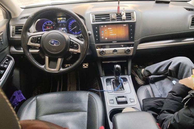 Used Subaru Legacy 2017 2.5i All-Wheel-Drive Prestige Edition EyeSight Center Console