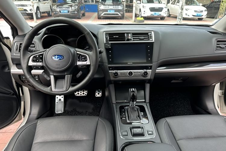 Used Subaru Legacy 2017 2.5i All-Wheel-Drive Prestige Edition EyeSight Interior 12