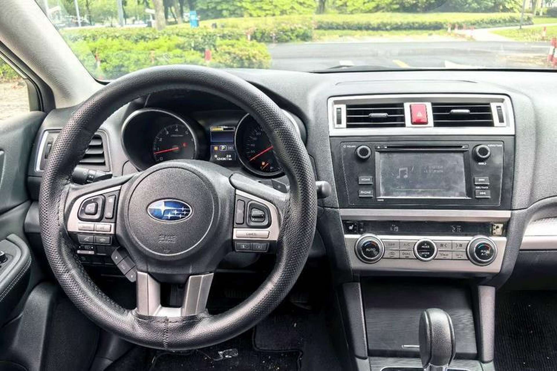 Used Subaru Legacy 2017 2.5i All-Wheel-Drive Fashion Edition Interior 2