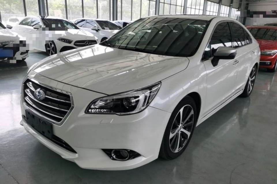 Subaru Legacy 2017